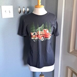 Maurices Graphic Christmas Tree Farm Tshirt Size 0X